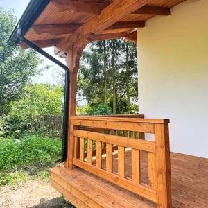 Luizjana projekt domu drewnianego z tarasem Mildo